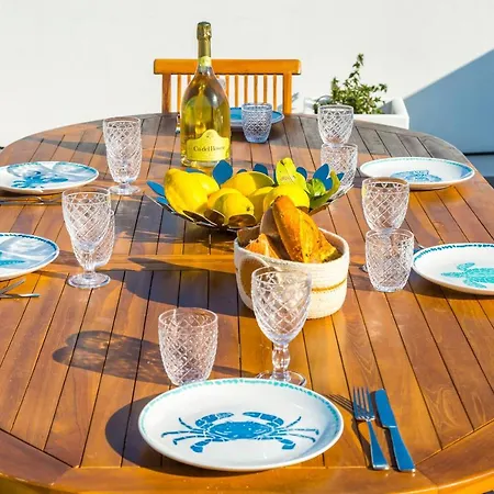 Poerio Rooftop Luxury 아파트