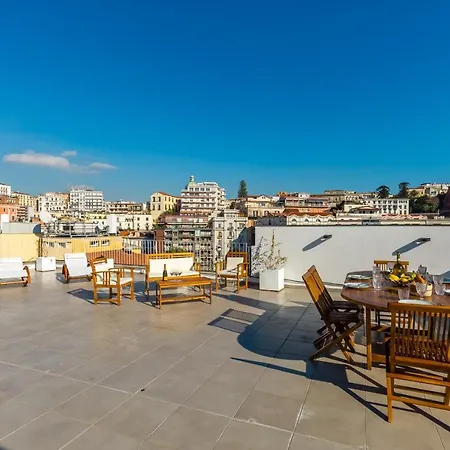 Poerio Rooftop Luxury Apartment *