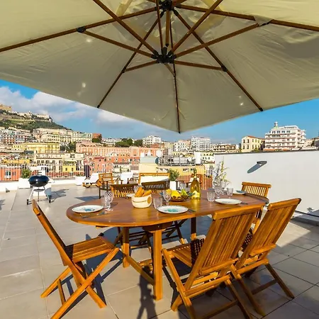Poerio Rooftop Luxury Lägenhet