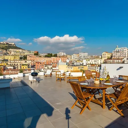 Poerio Rooftop Luxury Appartamento